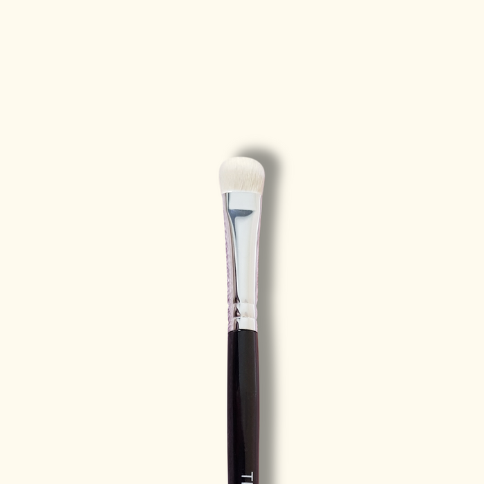 TITANIC FX Pro-Beauty Brush #202 Sml Flat Shader