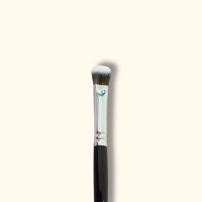 TITANIC FX Pro-Beauty Brush #203 Angled Duo-Fibre Blender