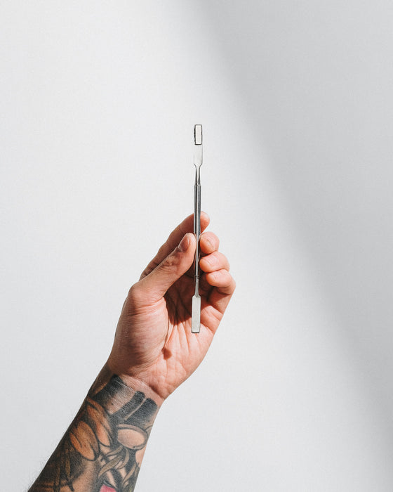 AKC - 2N1 MAGNETIC SPATULA