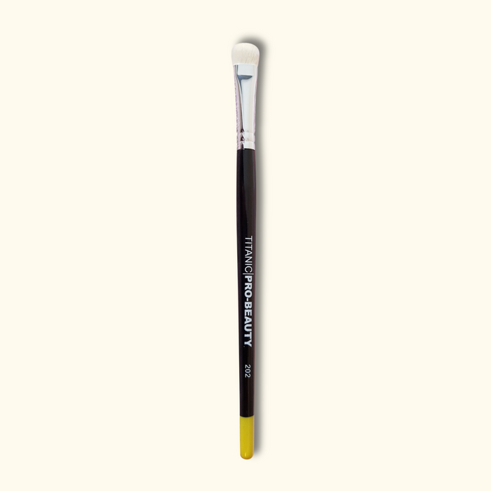 TITANIC FX Pro-Beauty Brush #202 Sml Flat Shader