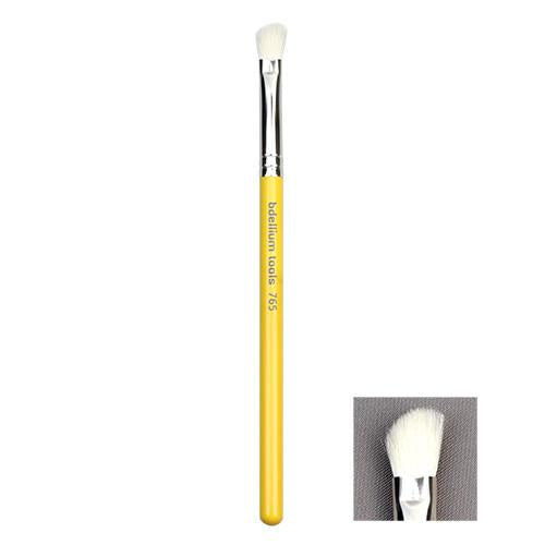 Studio Line 765 Small Angled Shader