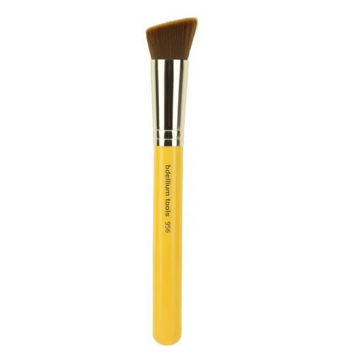 Studio Line 956 Slanted Precision Kabuki