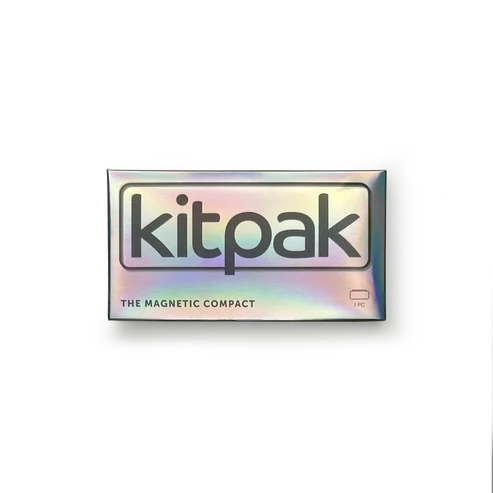 The Kitpak Magnetic Compact in Menthol