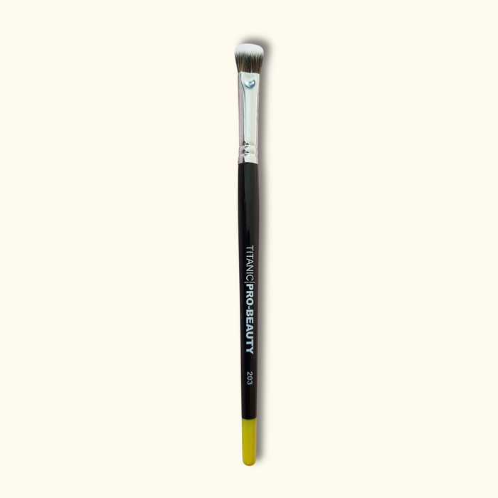 TITANIC FX Pro-Beauty Brush #203 Angled Duo-Fibre Blender
