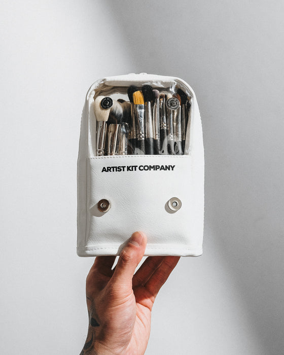 AKC - BRUSH BAG MINI